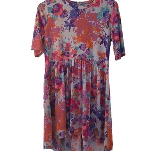 Hi-low babydoll floral top